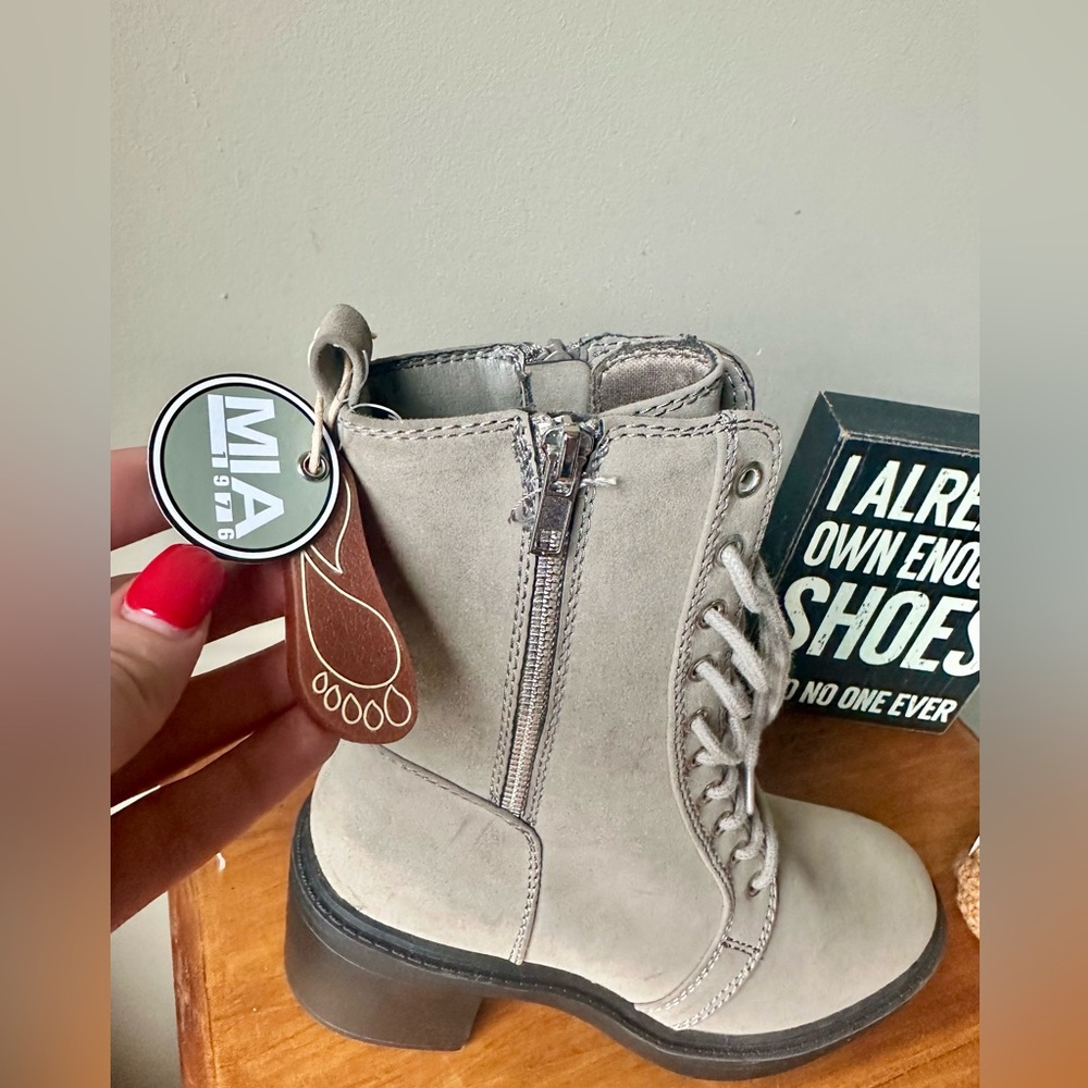 MIA Heeled Combat Boots - Picture 3 of 6